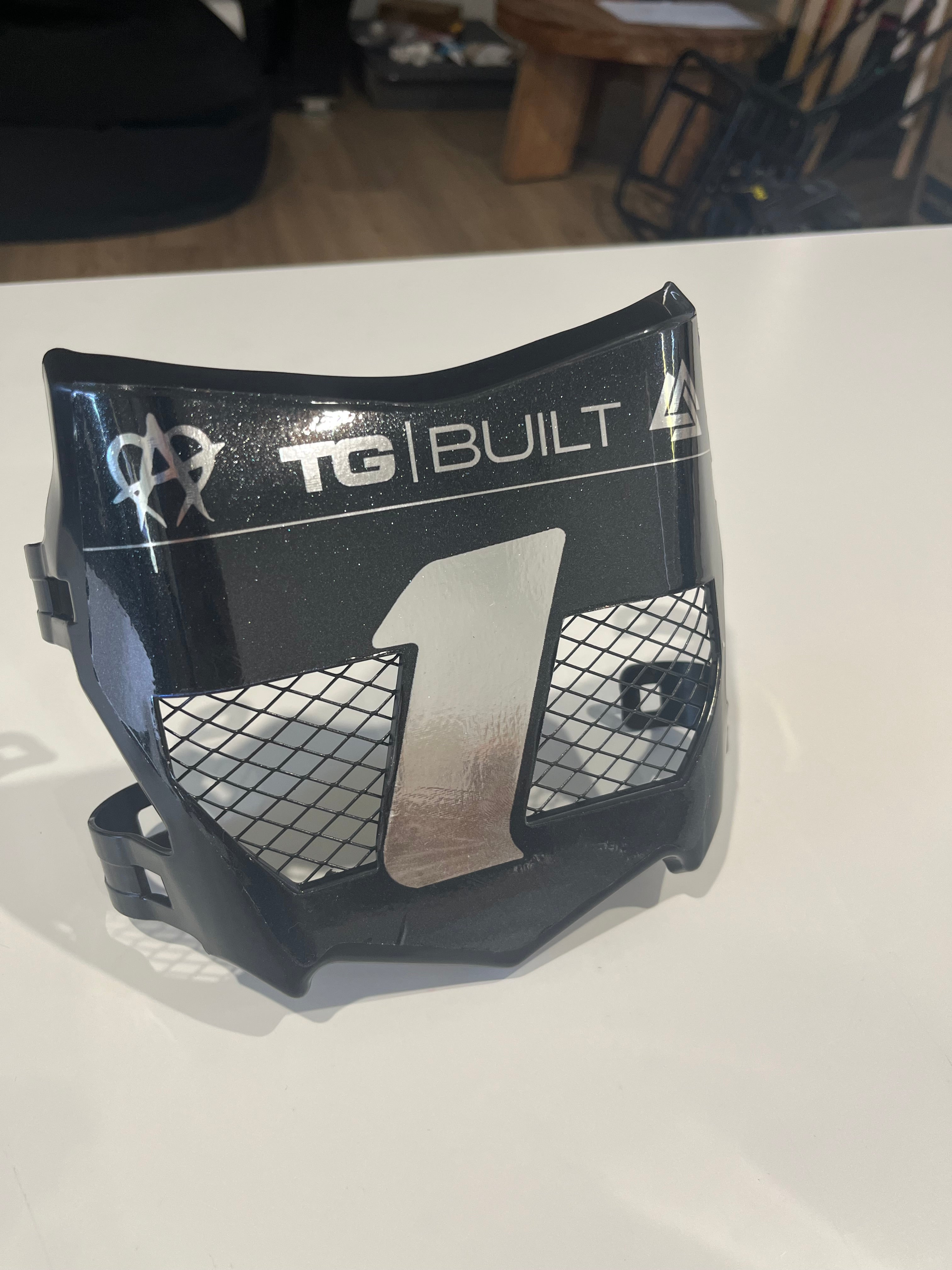 Kova Vented plate (motocuts)